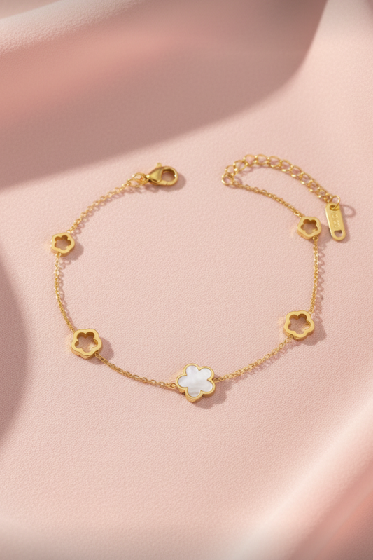 Alba Flower Bracelet