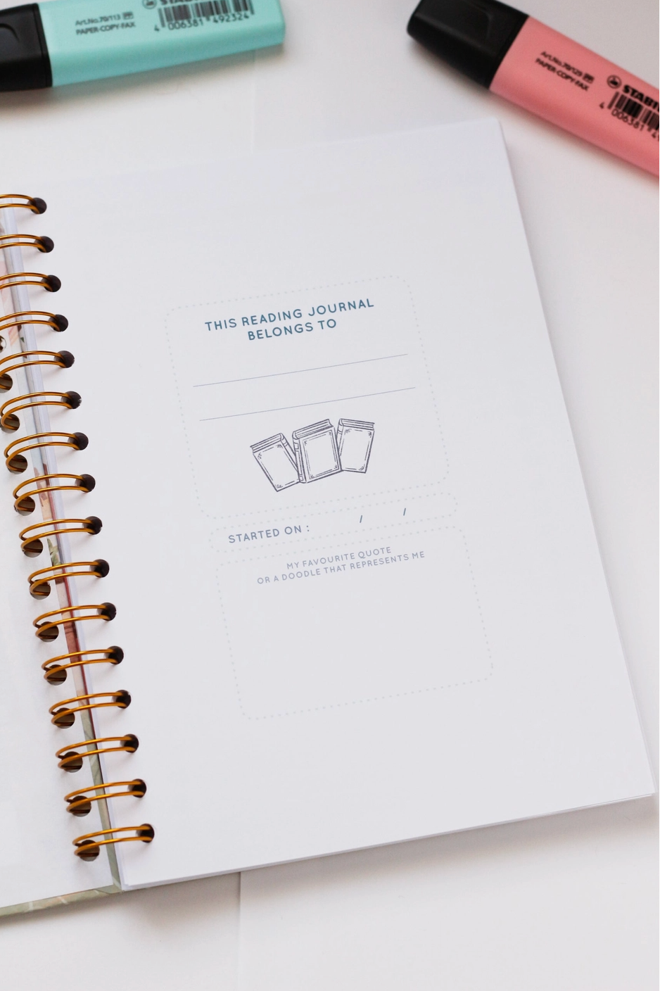 Grumbee läsjournal – Spiralbunden anteckningsbok